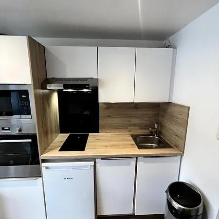 Residence Oisans - Studio Renove Avec Coin Montagne, Balcon Expose Sud Mae-5174 Apartment *